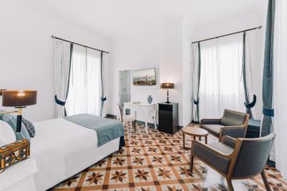 Amalfi Luxury House - image 2