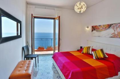 Villa Serena with Sea View - image 13