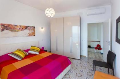 Villa Serena with Sea View - image 14