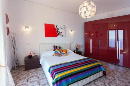Villa Serena with Sea View - image 16