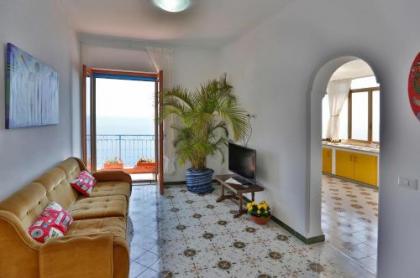 Villa Serena with Sea View - image 20
