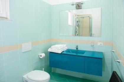 Villa Serena with Sea View - image 3