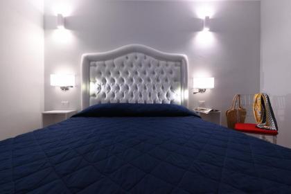 Angela House Amalfi centro - image 12