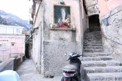 Angela House Amalfi centro - image 17