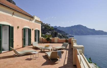 AMALFI - VILLA DI LUSSO A PICCO SUL MARE - image 9
