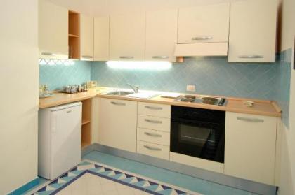 Aurora Apartments - image 4