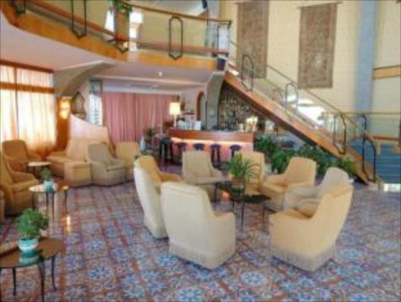 Grand Hotel Excelsior - image 2