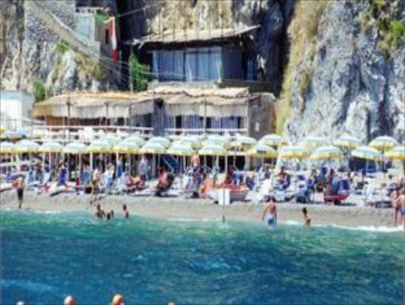 Grand Hotel Excelsior - image 3