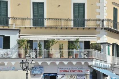 Core Amalfitano City Suites - image 16