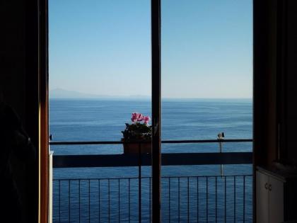 Stella Del Mare - image 20