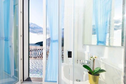 AMORE RENTALS - Palazzo della Storia - image 7
