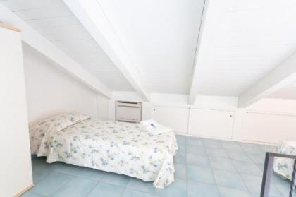 LUIMAR Holiday House - image 7
