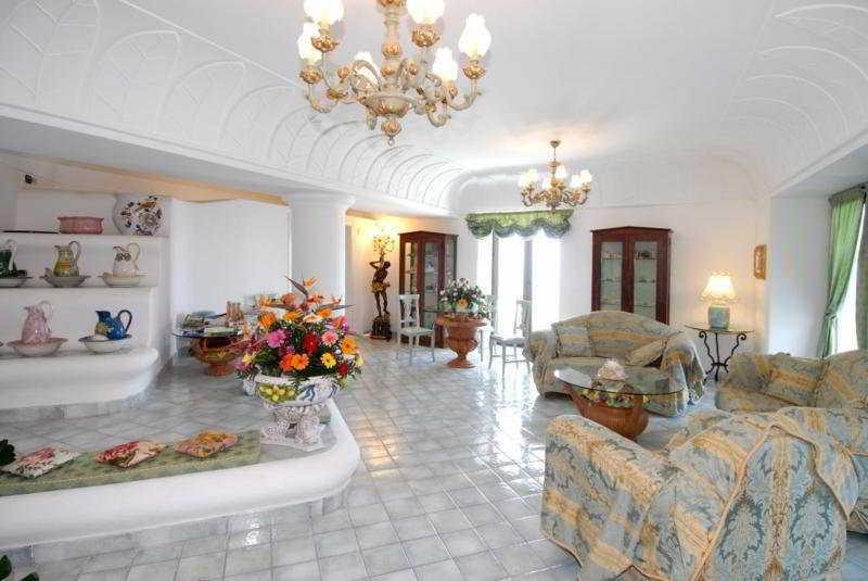 Albergo La Conca Azzurra - image 3