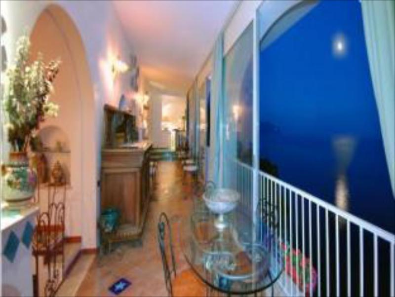 Hotel La Ninfa - image 2