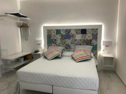 Amalfi Suite Boutique Hotel Adults Only - image 9