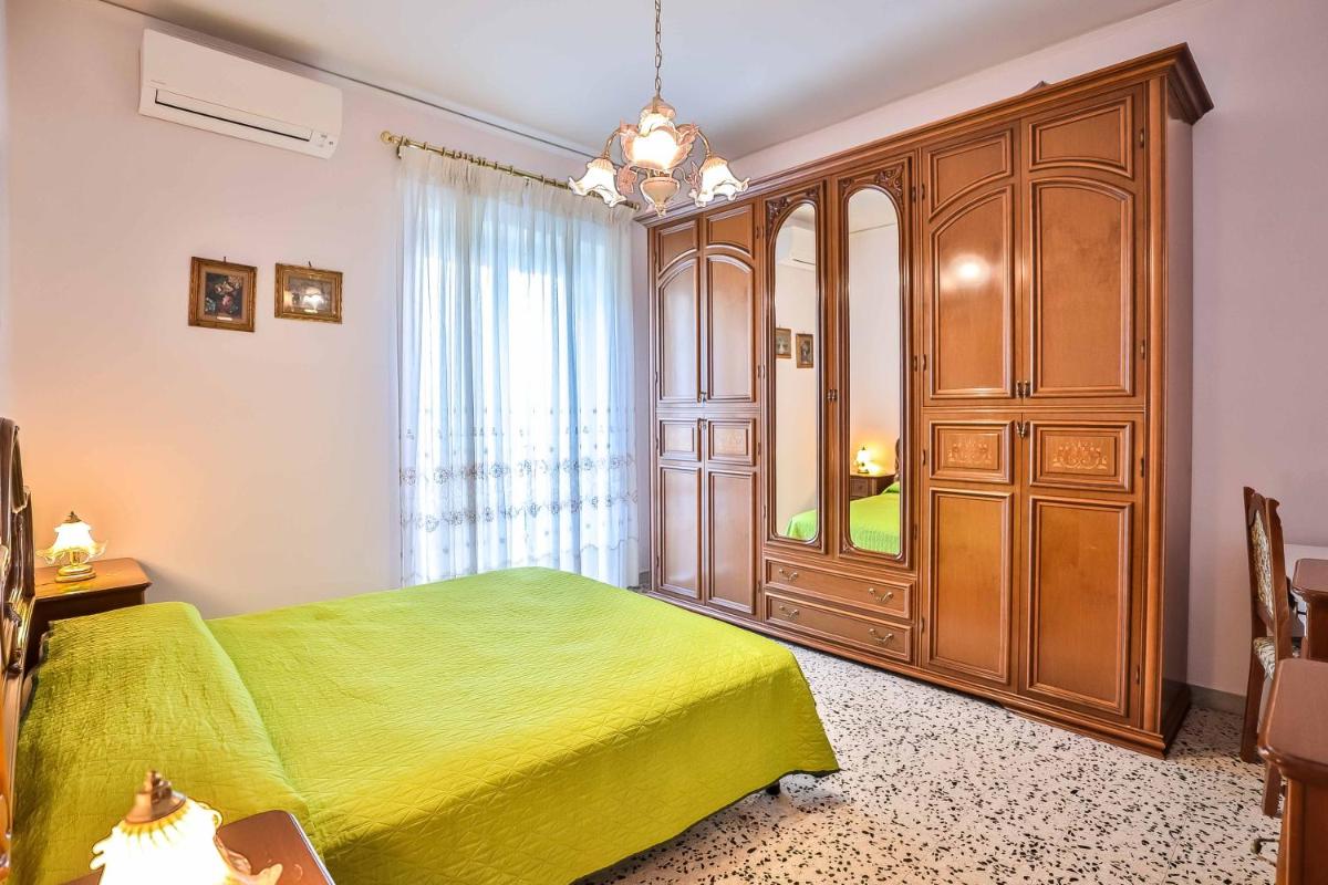 Apartment with 4 bedrooms in Amalfi - main image
