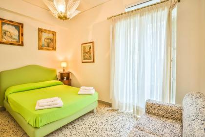 Apartment with 4 bedrooms in Amalfi - image 19