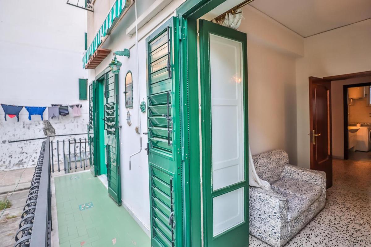 Apartment with 4 bedrooms in Amalfi - image 7