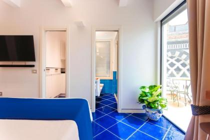 La Suite Del Cavaliere - image 4