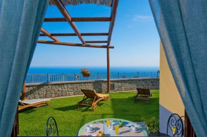 La Mela Blu - image 9