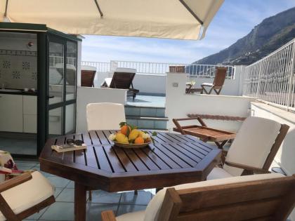Infinity Sea View House - image 2