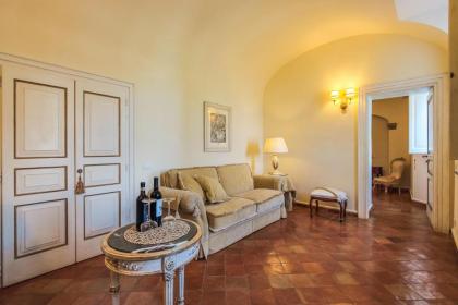 Villa Alba d'Oro - Historic Luxury Villa - image 2
