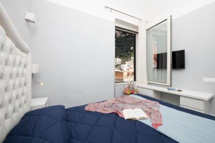 Vittoria House Centro Storico - image 3