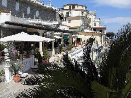 Grand Hotel Sant'Orsola - image 5
