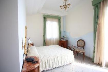 Grand Hotel Sant'Orsola - image 9