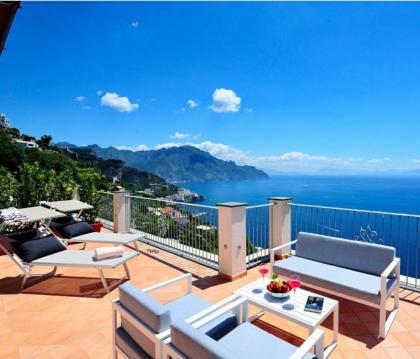 Amalfi Blu Retreat - image 16