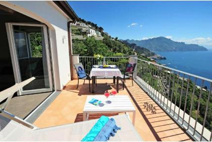 Amalfi Blu Retreat - image 18