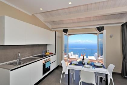 Amalfi Blu Retreat - image 4