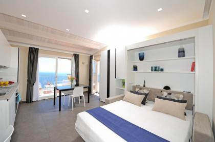 Amalfi Blu Retreat - image 8