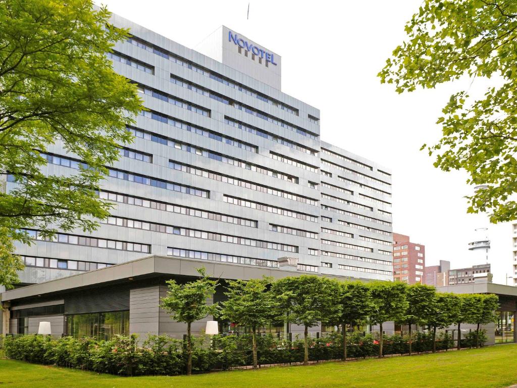 Novotel Amsterdam City - main image