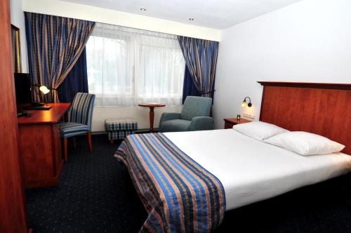 Hotel Herbergh Amsterdam Airport - image 2