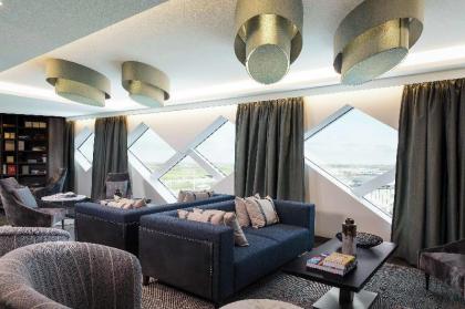Hilton Amsterdam Airport Schiphol - image 6