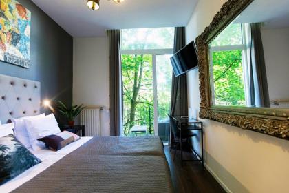 Quentin England Hotel - image 16