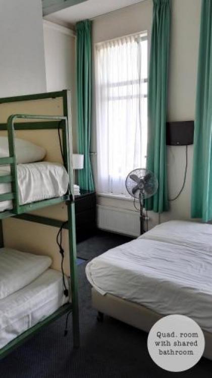 Rembrandt Square Hotel - image 13