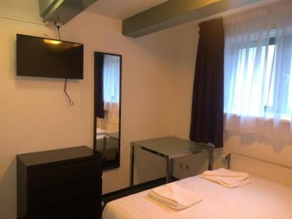 Rembrandt Square Hotel - image 19