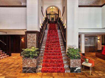 Hard Rock Hotel Amsterdam American - image 10