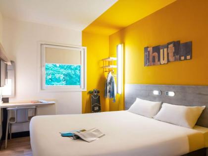 ibis budget Amsterdam Airport - image 10