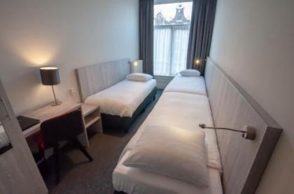 Hotel Crown - image 15