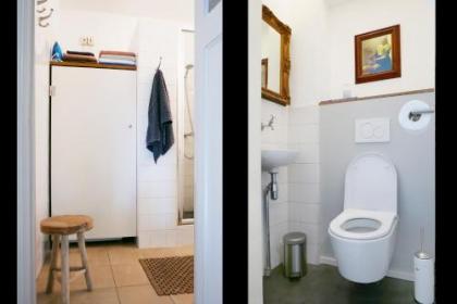 Authentic Amsterdam Bed and Breakfast Rai - image 18