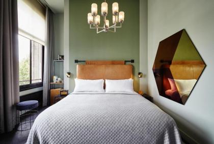 The Hoxton Amsterdam - image 7