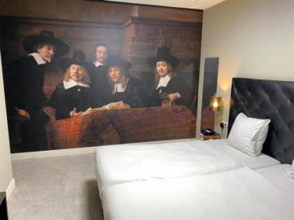 Camp Inn Hotel - image 20