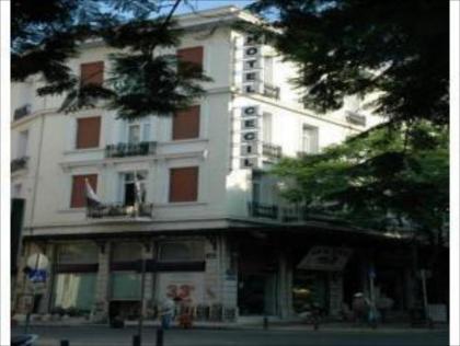 Cecil Hotel - image 12