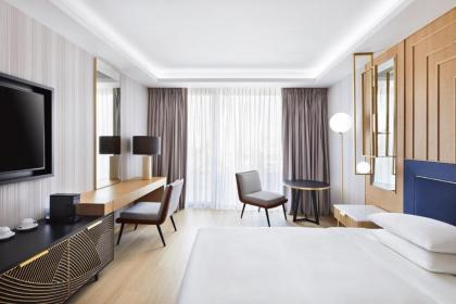 Grand Hyatt Athens - image 7