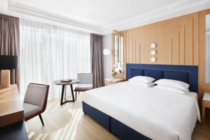 Grand Hyatt Athens - image 9