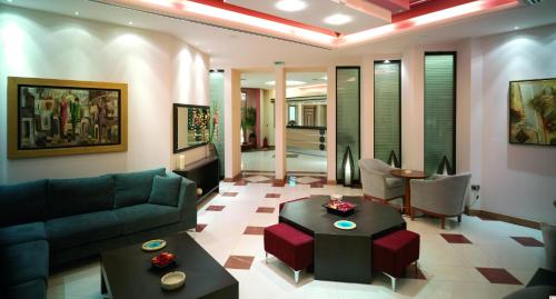 Centrotel Hotel - image 4