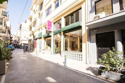 Safestay Athens Monastiraki - image 1